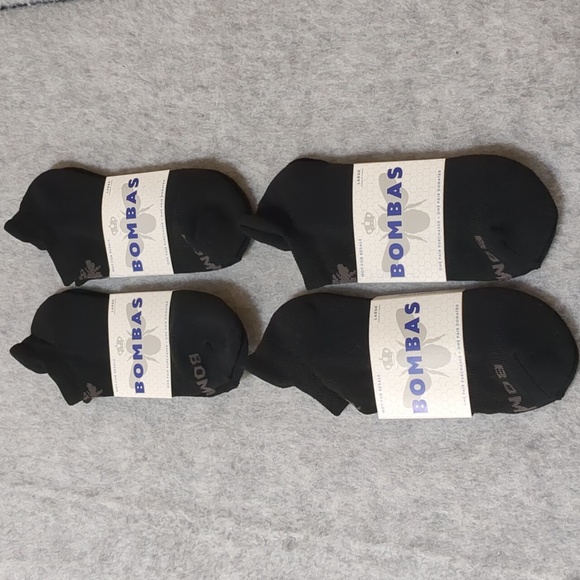 Bombas Other - Bombas Ankle unisex socks size large lot of 4 NWT